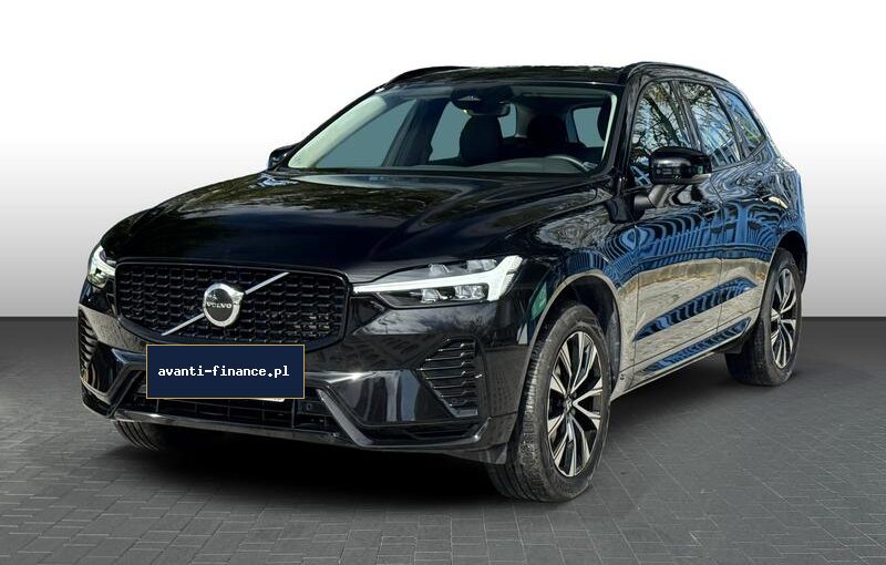 Volvo XC60 B4 Mild Hybrid Benzyna Plus Dark Auto 5d